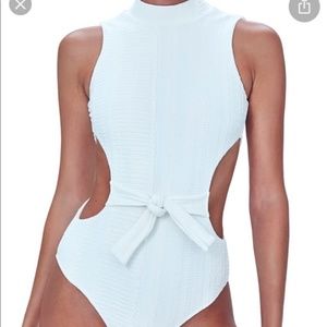 Devon Windsor Kaylee XS one piece swim suit